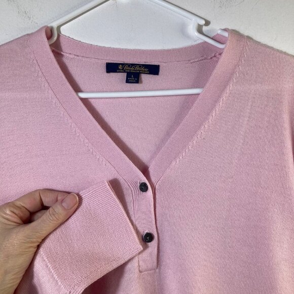 Womens Brooks Brothers Merino Wool Sweater V Neck 1/4 Button Pink L Flaw - Picture 3 of 10